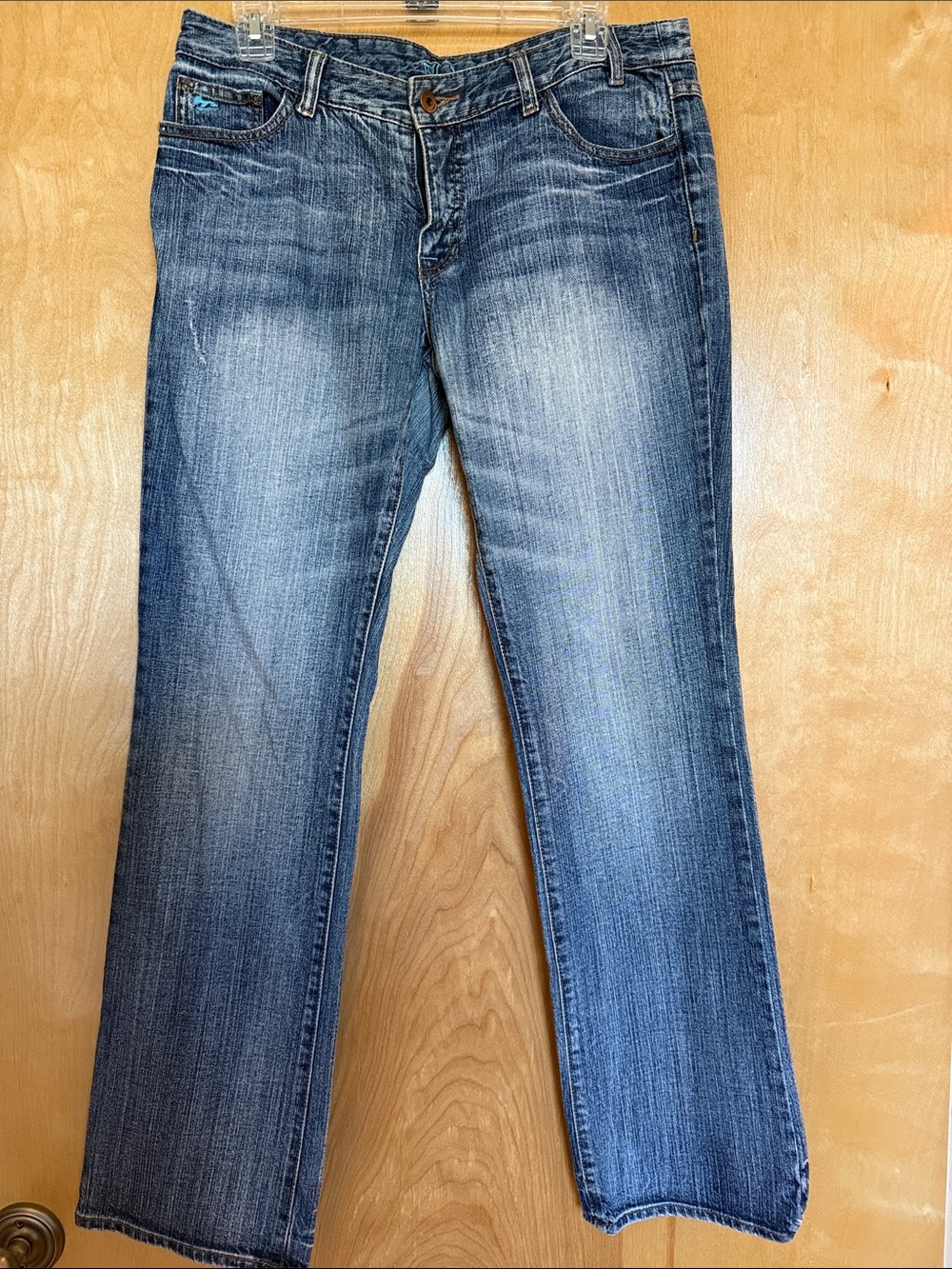 Billabong Mid-Rise Med Blue Washed Jeans with Teal Logo